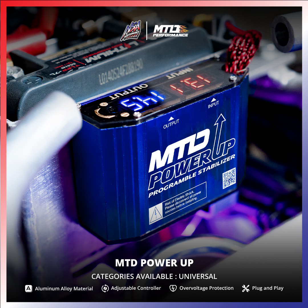 Unit Power Up biru dengan layar tegangan di motor harian